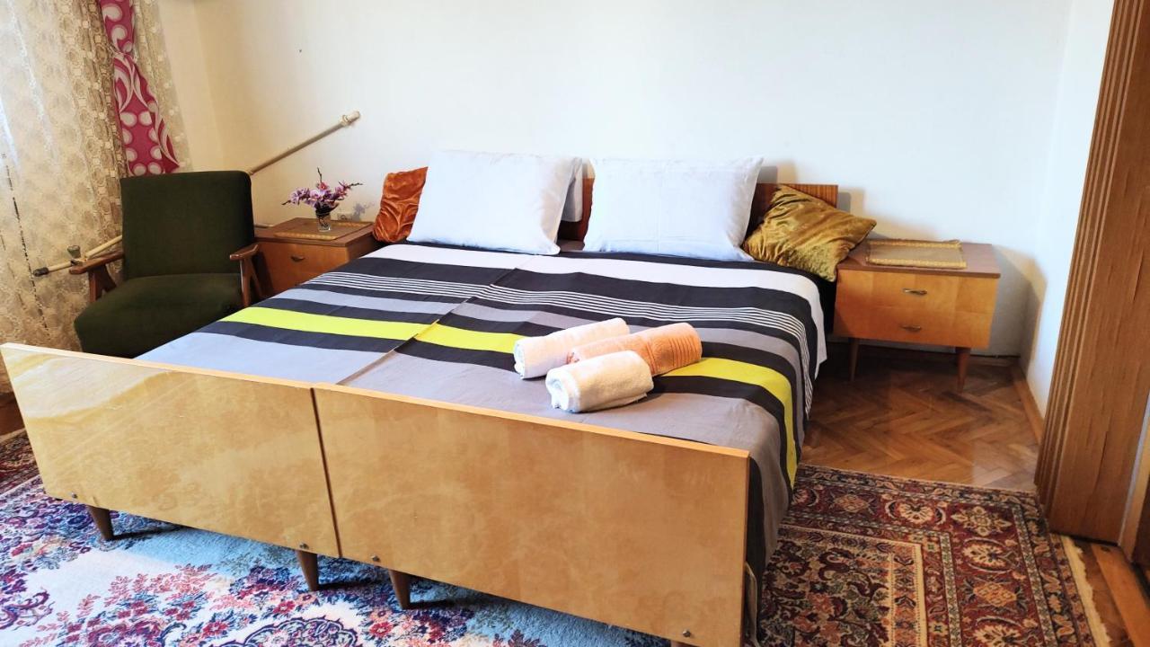 Digital Nomad Comfy Apartment,Foot Mountain Vodno And Millennium Cross,19 Min By Walk To Cener,Free Parking Skopje Exterior photo